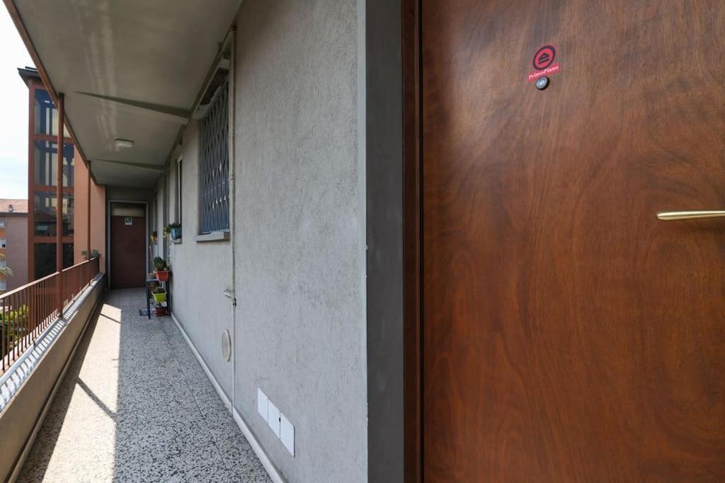 Primopiano - Astico Apartment Milan Bagian luar foto