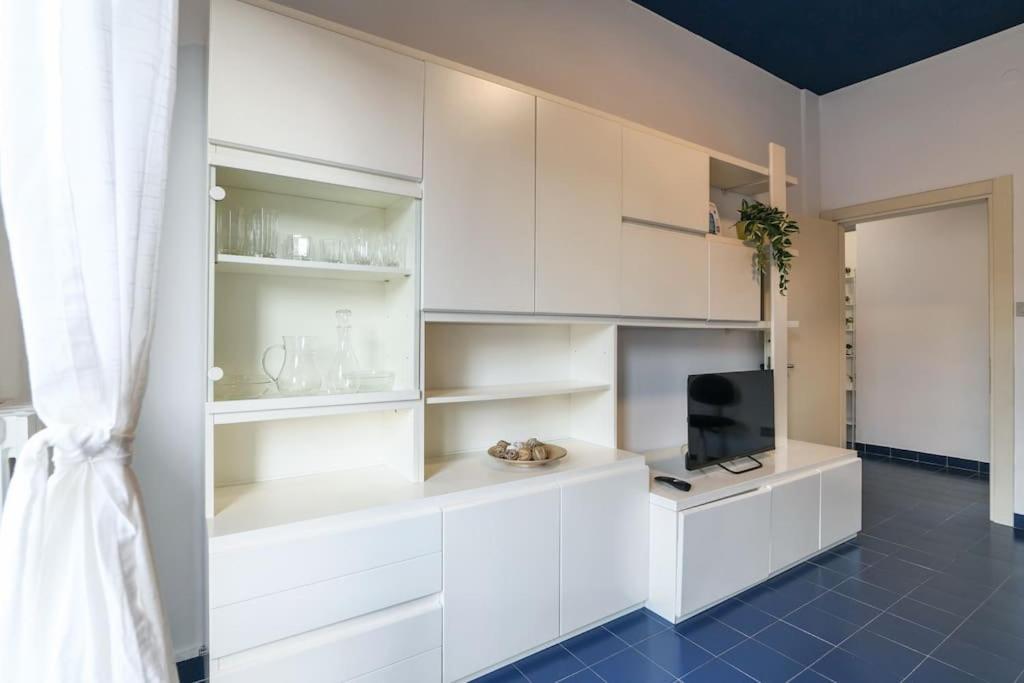 Primopiano - Astico Apartment Milan Bagian luar foto