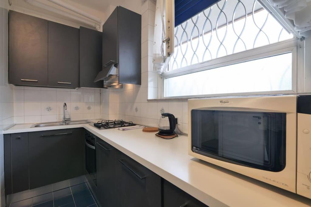 Primopiano - Astico Apartment Milan Bagian luar foto