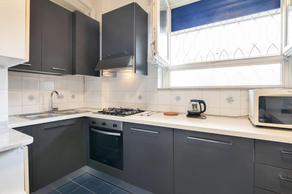 Primopiano - Astico Apartment Milan Bagian luar foto